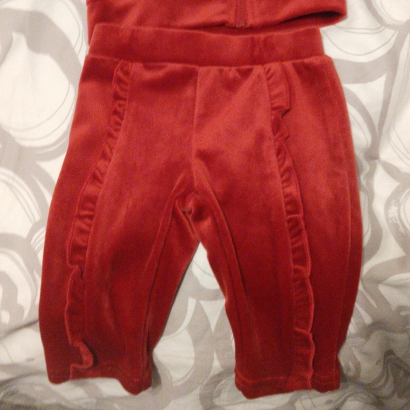 Baby outfit - Picture 2 of 2